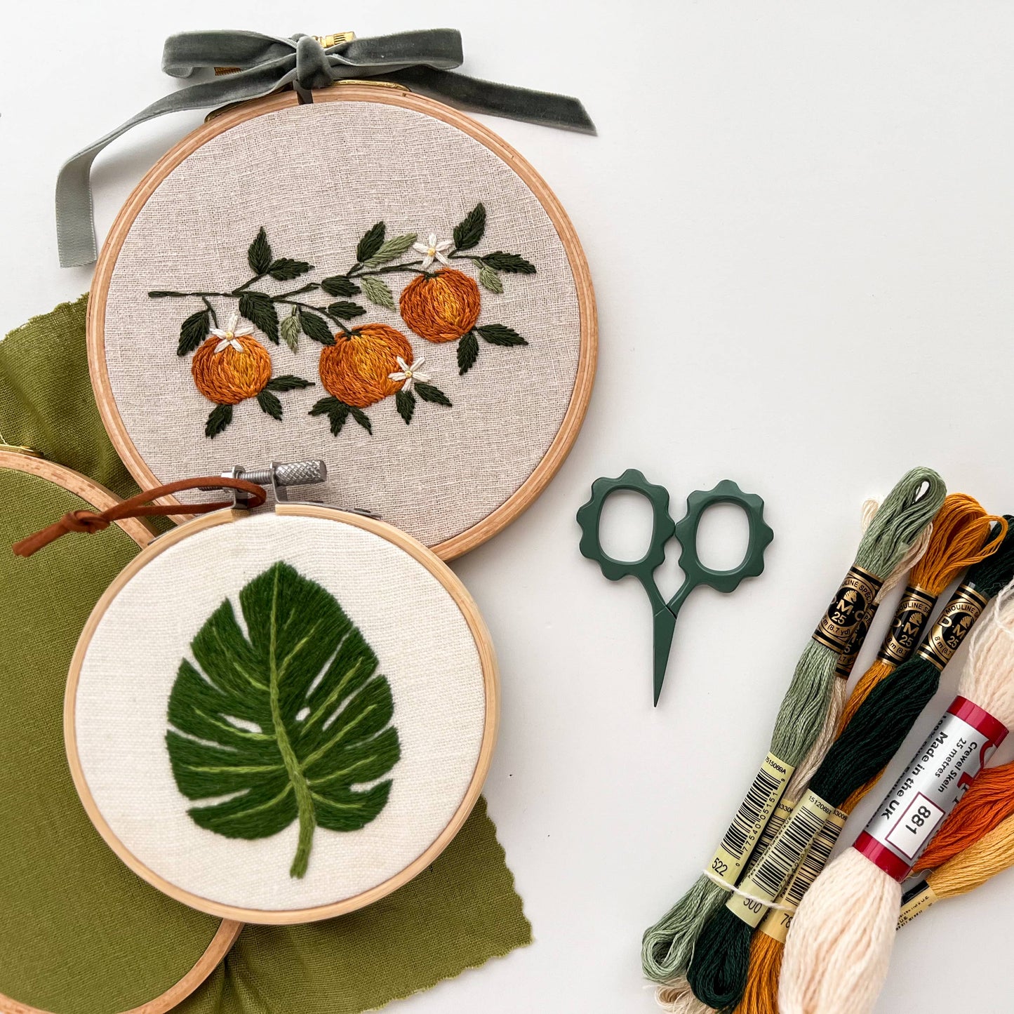 Tiny Flower Scissors – 2.5” Embroidery & Sewing Scissors