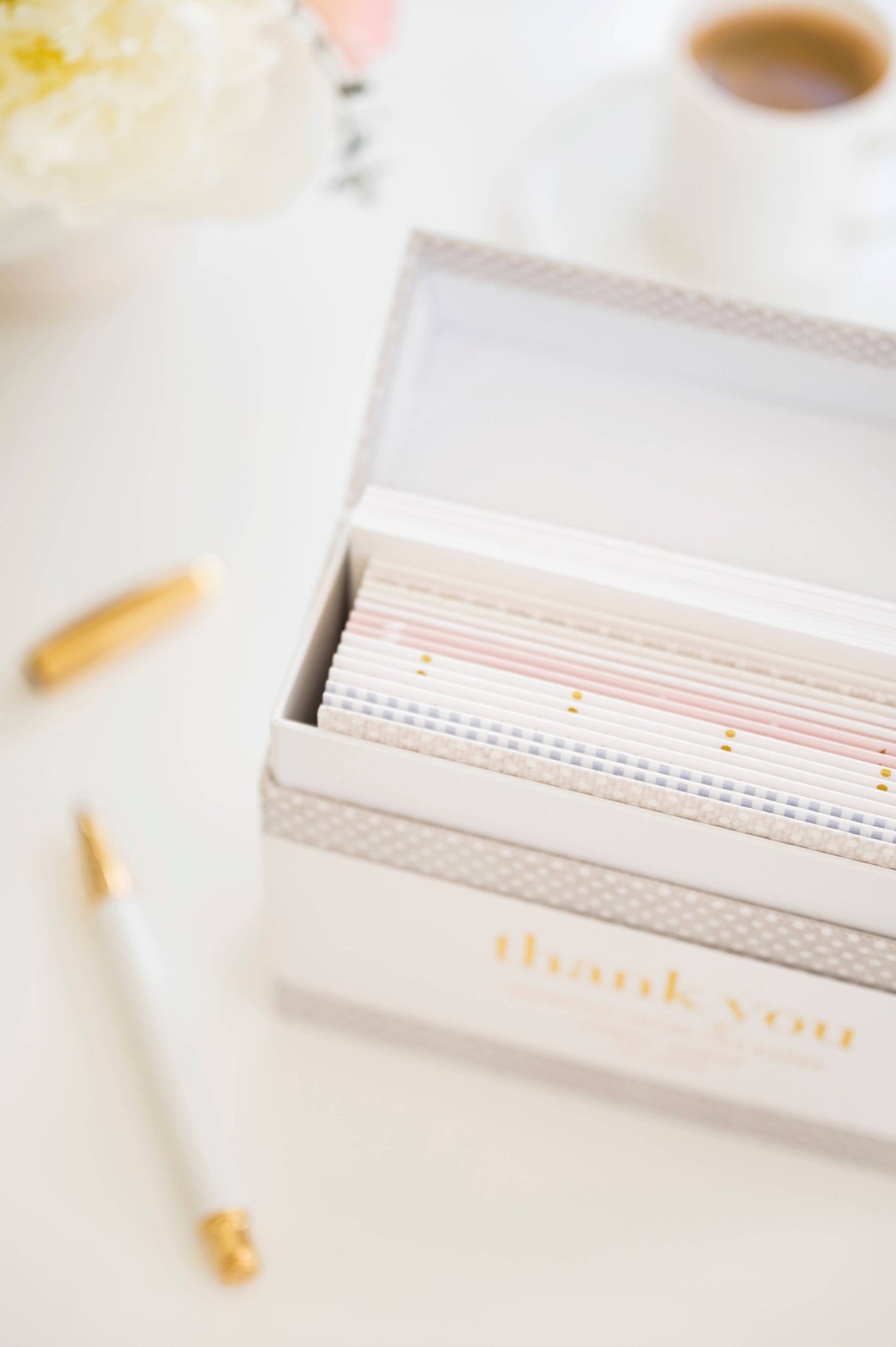💌 Oh Hey, Thank You Notes – Boxed Set of 12 Elegant Greeting Cards