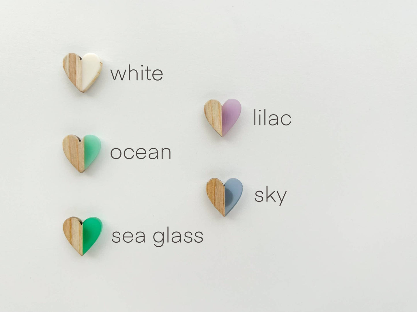 Magnetic Heart Needle Minder – Wood & Resin Needle Holder for Embroidery, Cross Stitch & Sewing