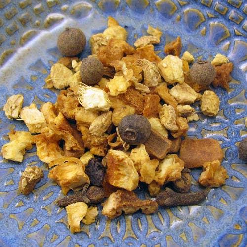 Oliver + Pluff | Wine Spices Wassail | 1 Gallon Package