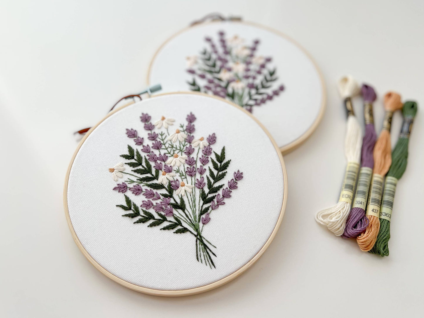 Lavender + Daisies Embroidery Kit