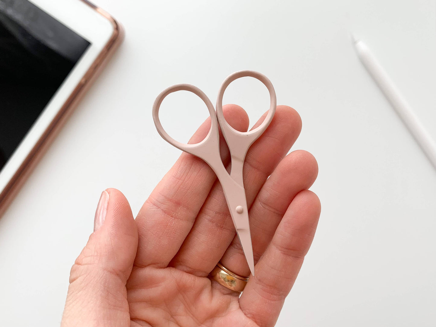 Tiny Stainless Steel Scissors – 2.75” Precision Snips for Embroidery, Sewing & Crafts