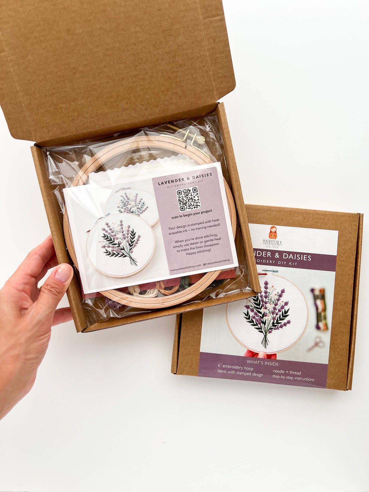 Lavender + Daisies Embroidery Kit