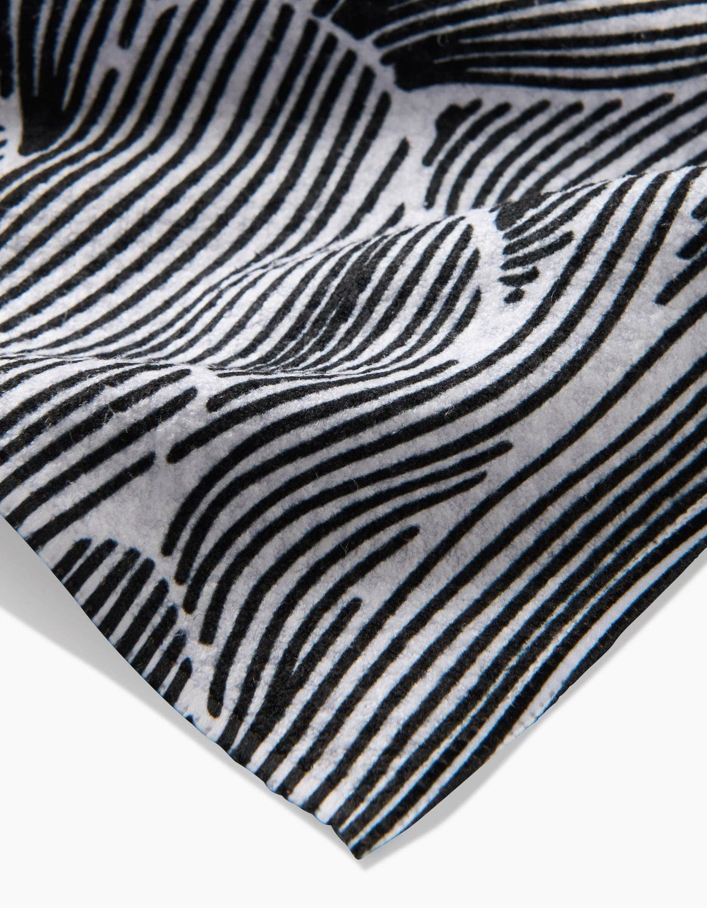 Posh Petals Fresh Linen Tea Towel