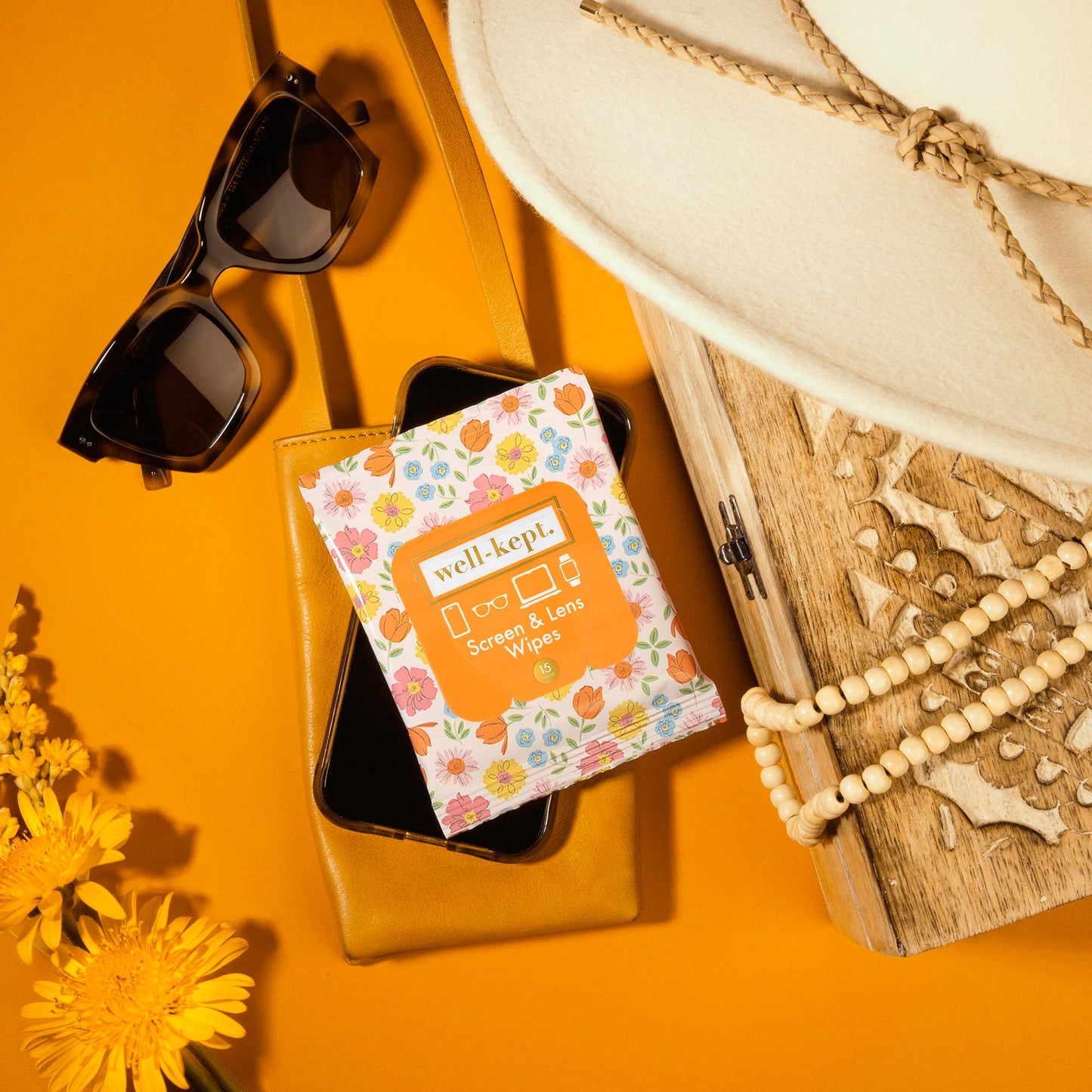 Screen + Lens Wipes | Spring Break